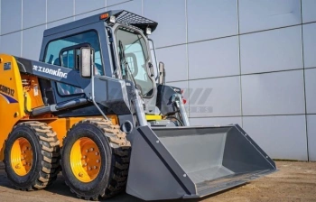 Мини-погрузчик Lonking CDM312 со стандартным гидропотоком
