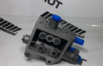 Клапан КПП на фронтальный погрузчик ZL30