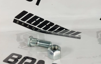 Шпильки колесные с гайками для погрузчика WORKER ZL30