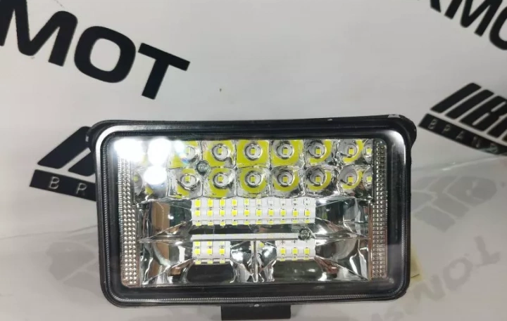 Фары противотуманные для погрузчика WORKER ZL30