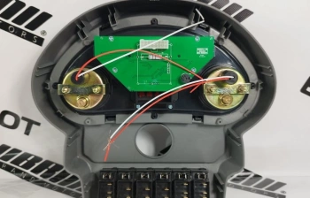 Приборная панель на WORKER ZL30 (старая модель)